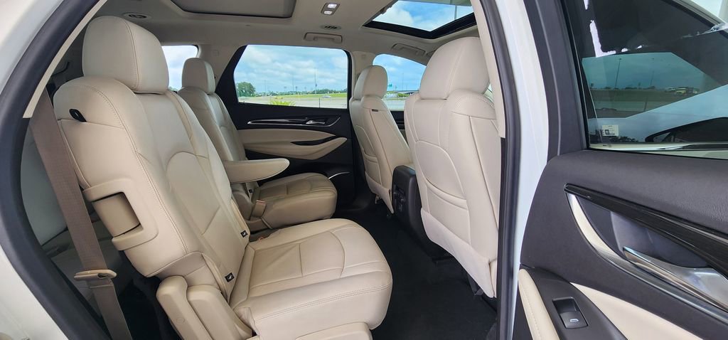 Used 2024 Buick Enclave Essence w/ Experience Buick Package FWD image 25