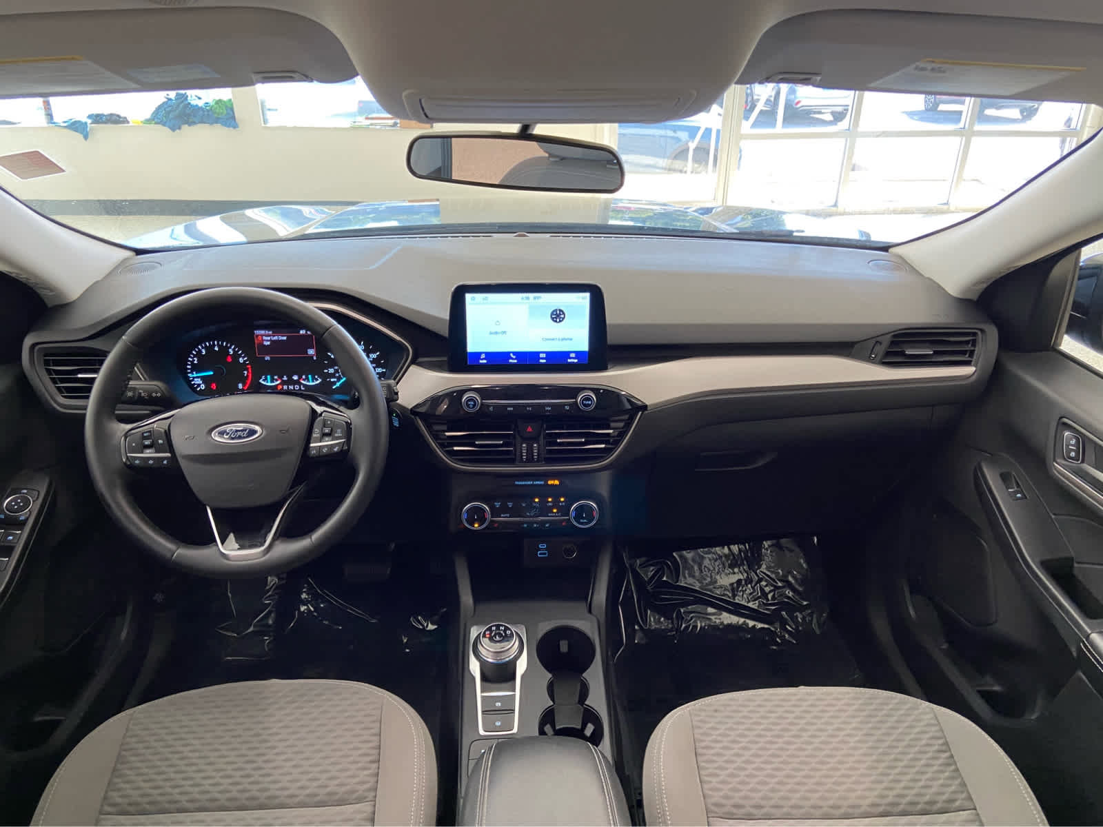 Used 2022 Ford Escape SE w/ SE Sport Appearance Package image 20