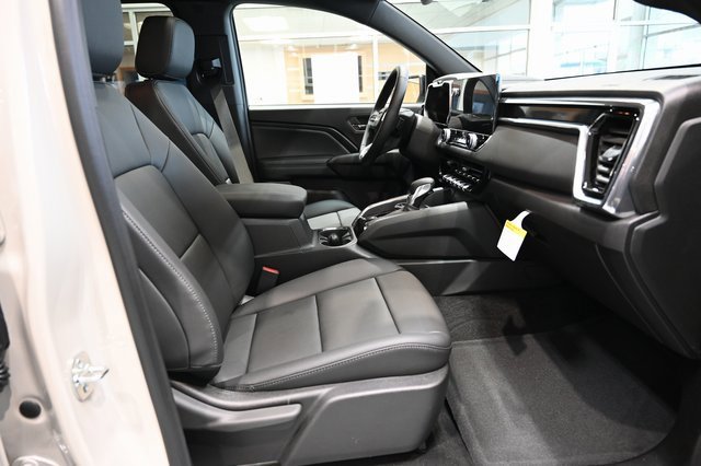 New 2026 GMC Canyon Elevation w/ Convenience Package image 13