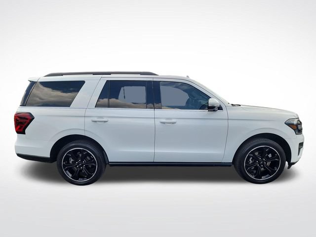 Used 2022 Ford Expedition Limited RWD image 6