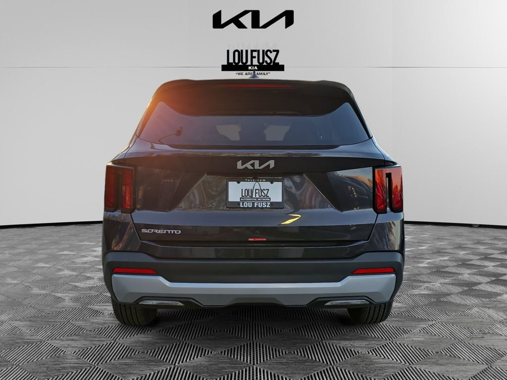 New 2026 Kia Sorento LX image 5
