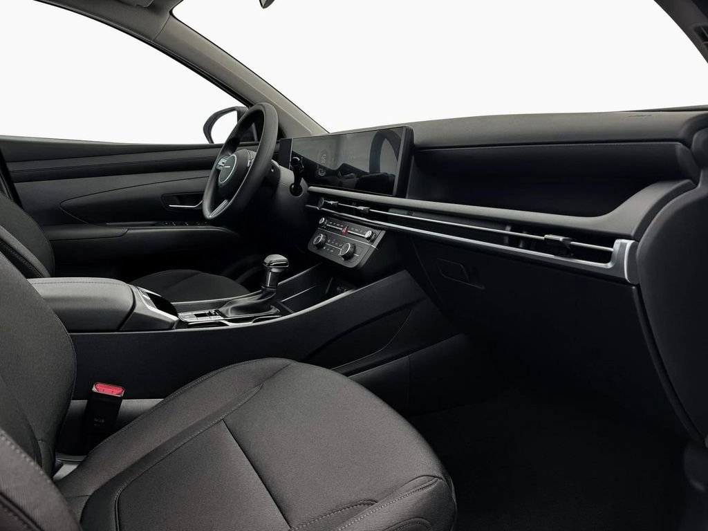 New 2026 Hyundai Tucson SE image 16