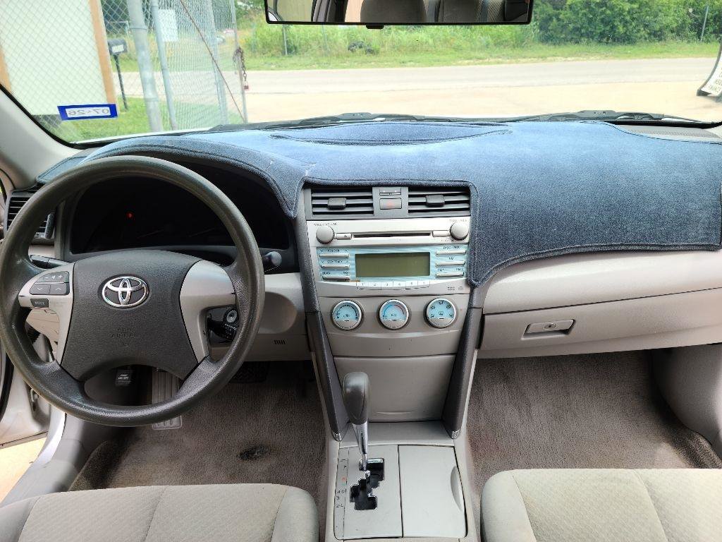 Used 2008 Toyota Camry LE FWD image 15