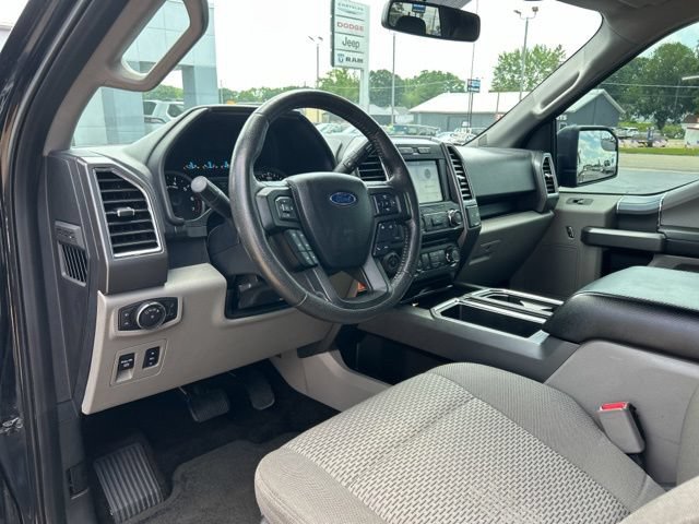 Used 2016 Ford F150 XLT w/ Equipment Group 302A Luxury AWD/4WD image 28