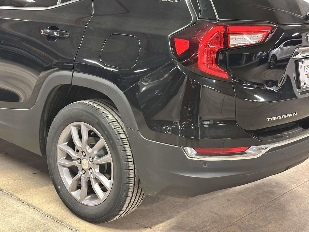 Used 2022 GMC Terrain SLT AWD/4WD image 8
