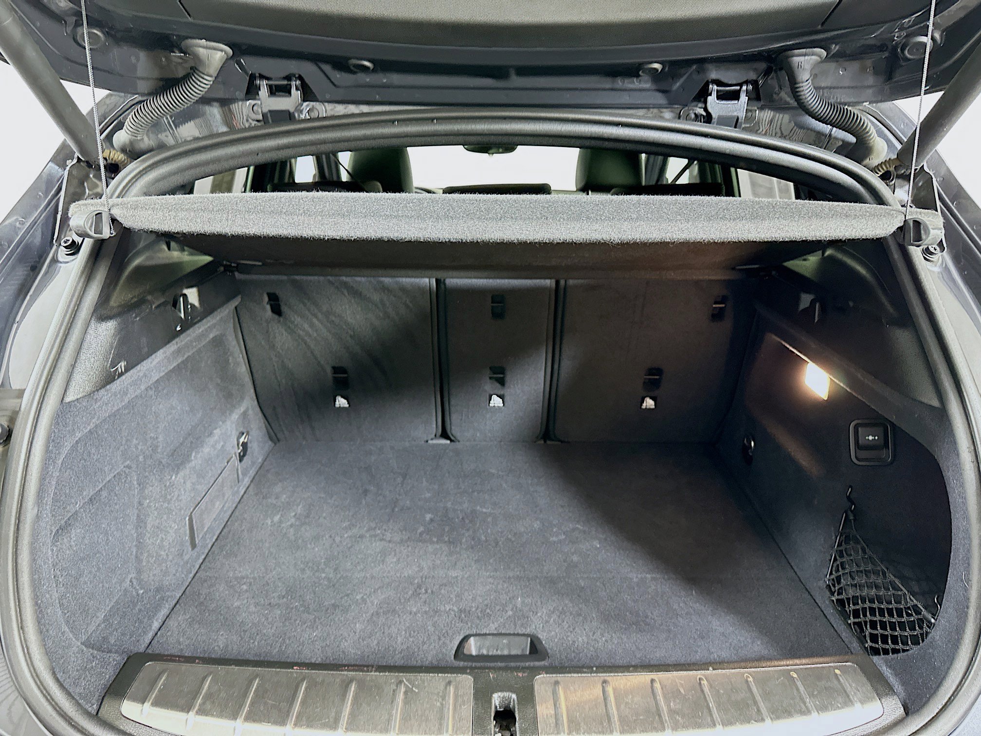 Used 2019 BMW X2 sDrive28i w/ Convenience Package image 28