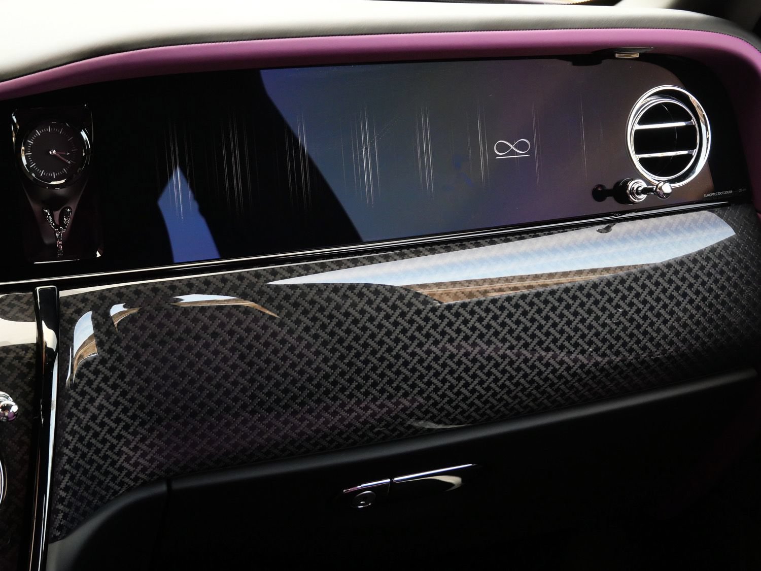 New 2027 Rolls-Royce Cullinan Black Badge AWD/4WD image 30
