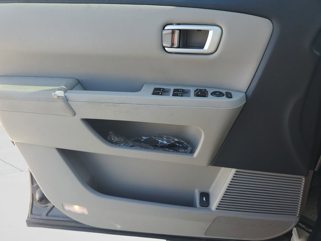 Used 2015 Honda Pilot EX-L image 24