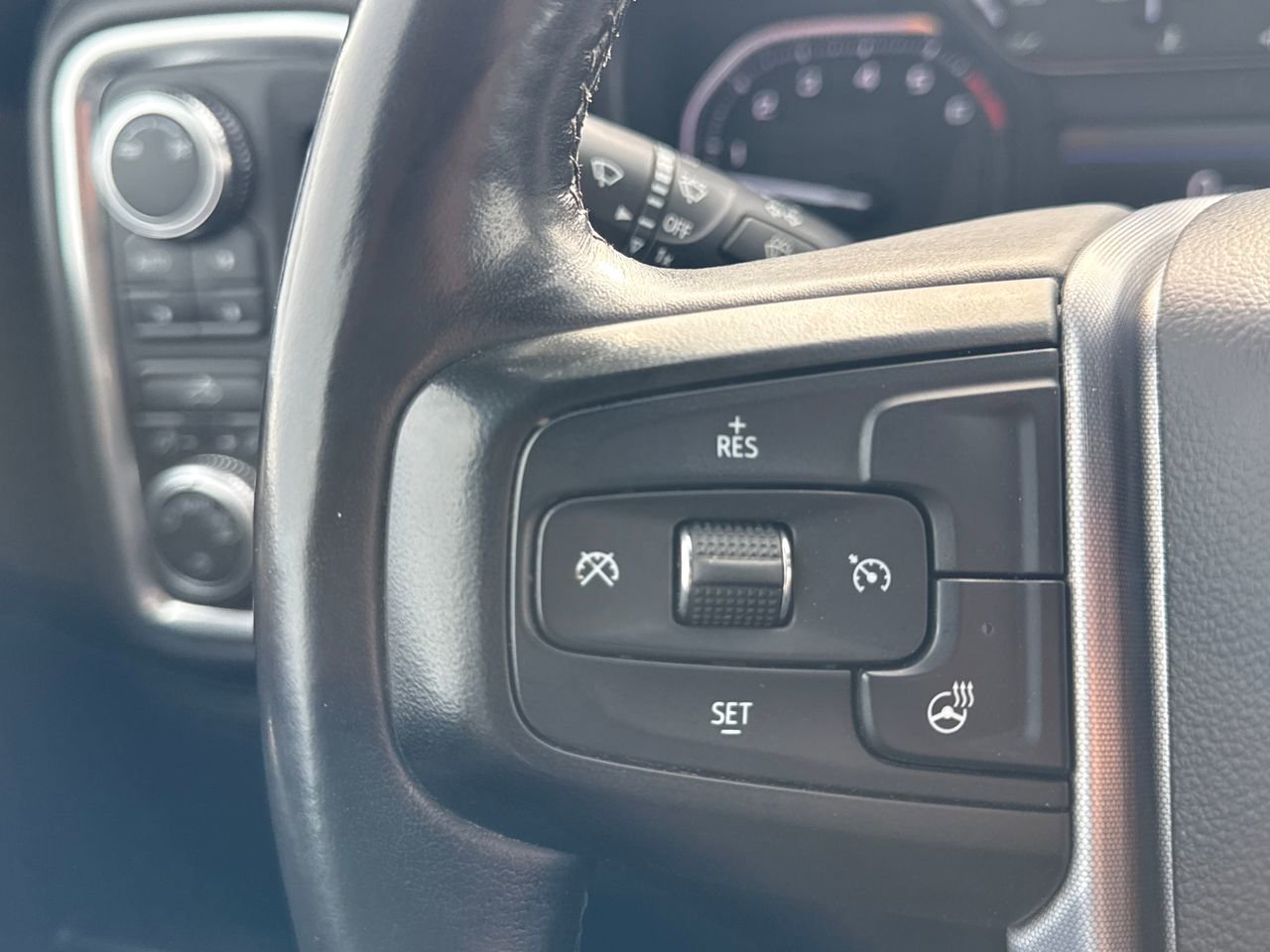 Used 2019 GMC Sierra 1500 SLE image 26