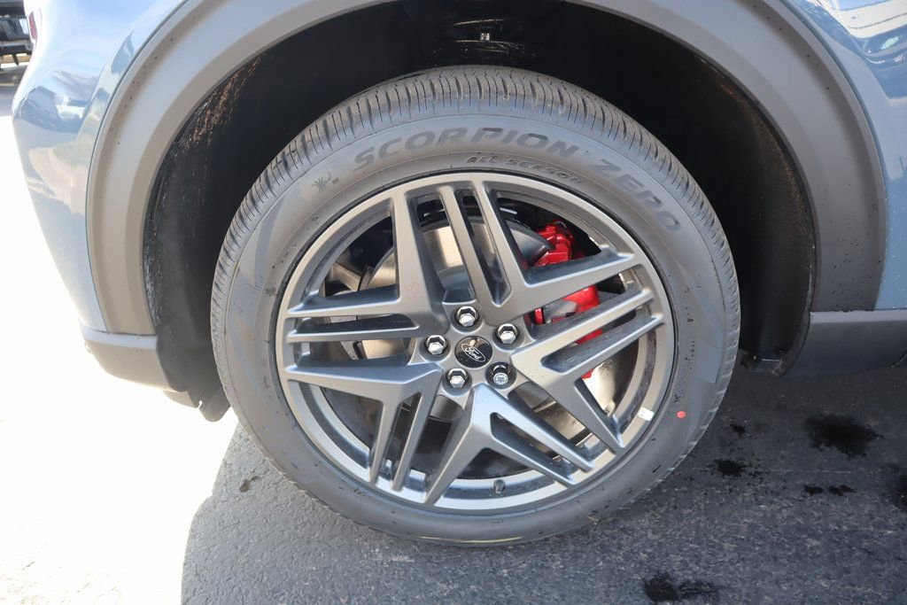 New 2026 Ford Explorer ST-Line w/ ST-Line Street Pack image 20
