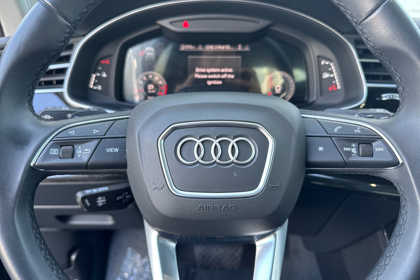 Used 2023 Audi Q7 3.0T Prestige image 24