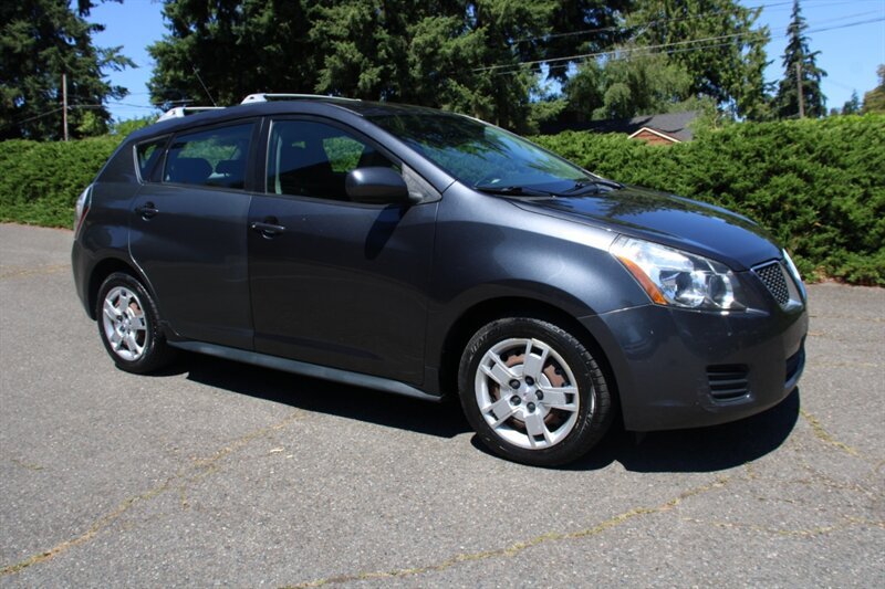 Used 2009 Pontiac Vibe AWD w/ Sun And Sound Package image 2
