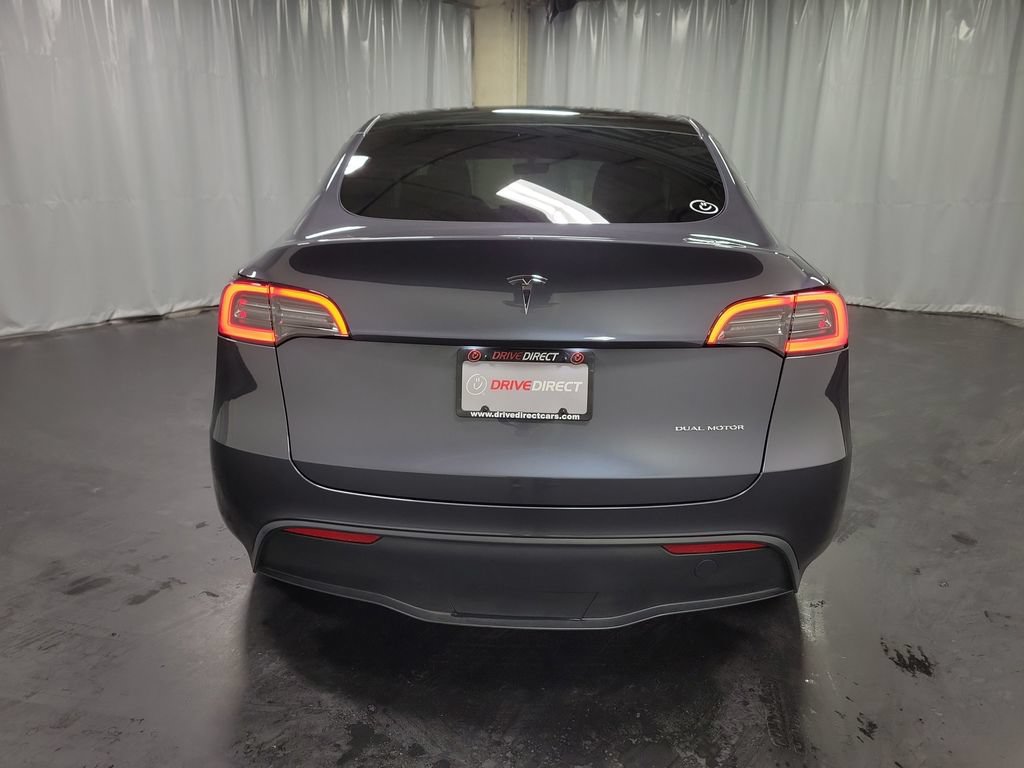 Used 2023 Tesla Model Y Long Range AWD/4WD image 7