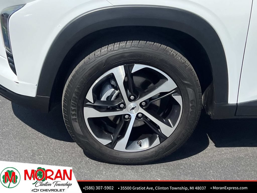 Certified 2025 Chevrolet Trax RS w/ Driver Confidence Package FWD image 10