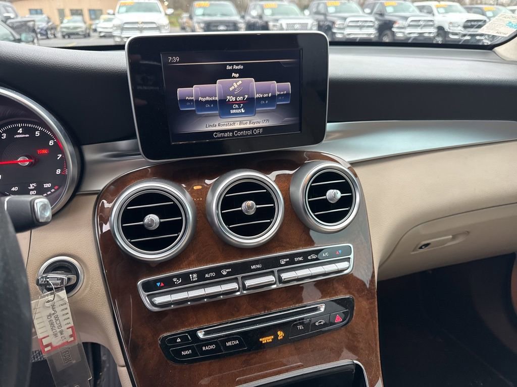 Used 2017 Mercedes-Benz GLC 300 image 8