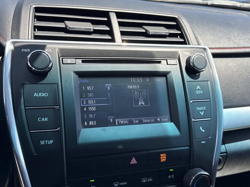 Used 2017 Toyota Camry SE FWD image 24