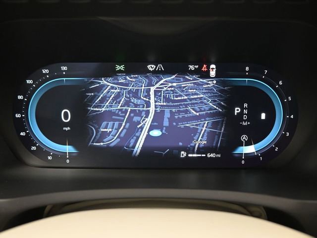 Used 2025 Volvo XC90 B6 Plus w/ Protection Package Premier image 27