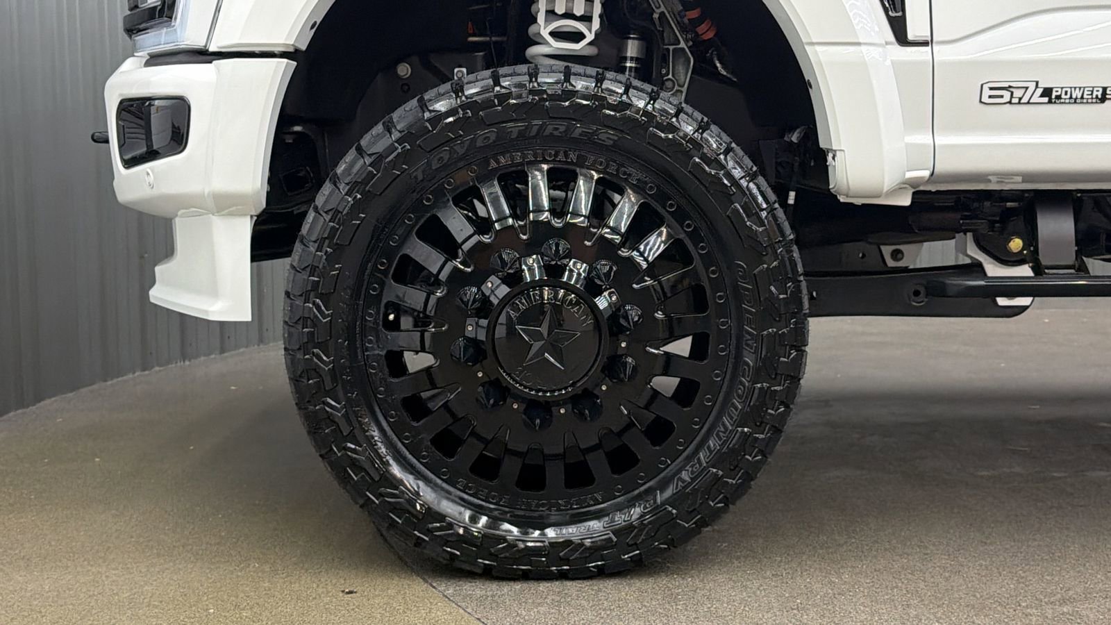Used 2026 Ford F450 Platinum w/ FX4 Off-Road Package AWD/4WD image 10