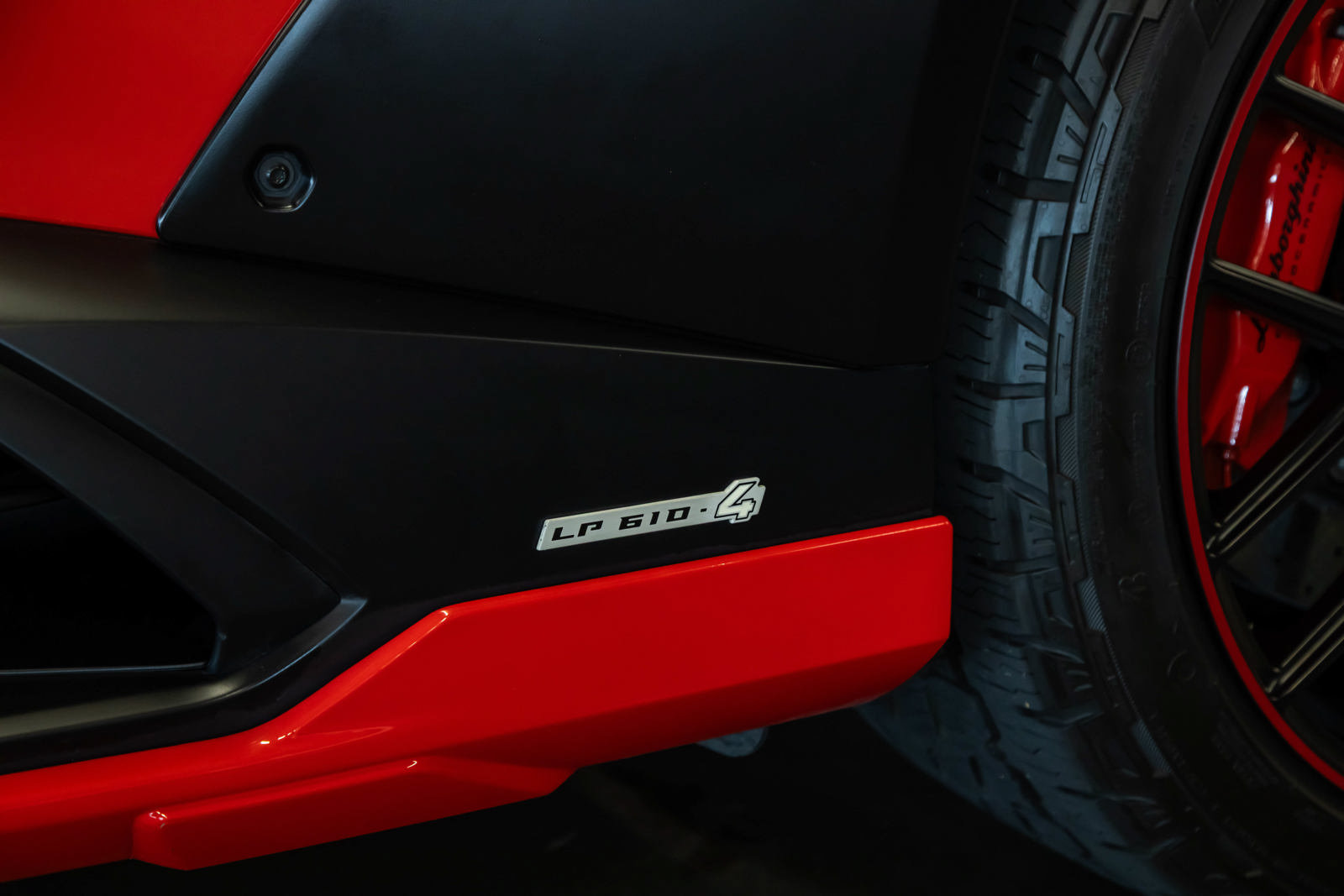 Used 2024 Lamborghini Huracan Sterrato AWD/4WD image 27
