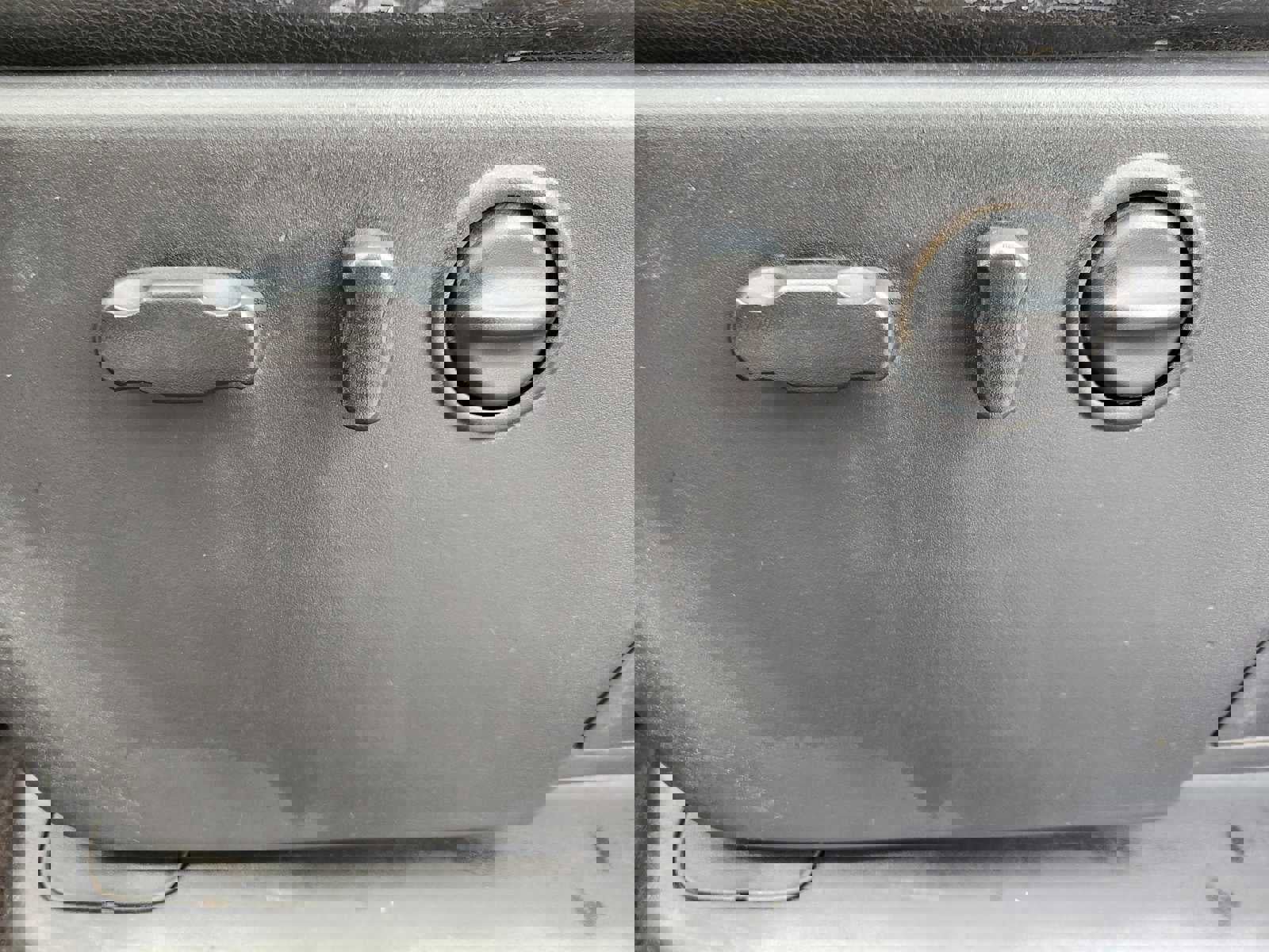 Used 2014 GMC Sierra 2500 SLT image 9