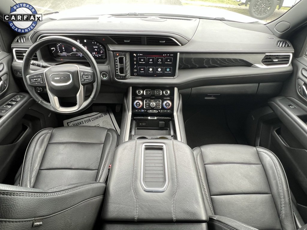 Used 2023 GMC Yukon Denali image 2