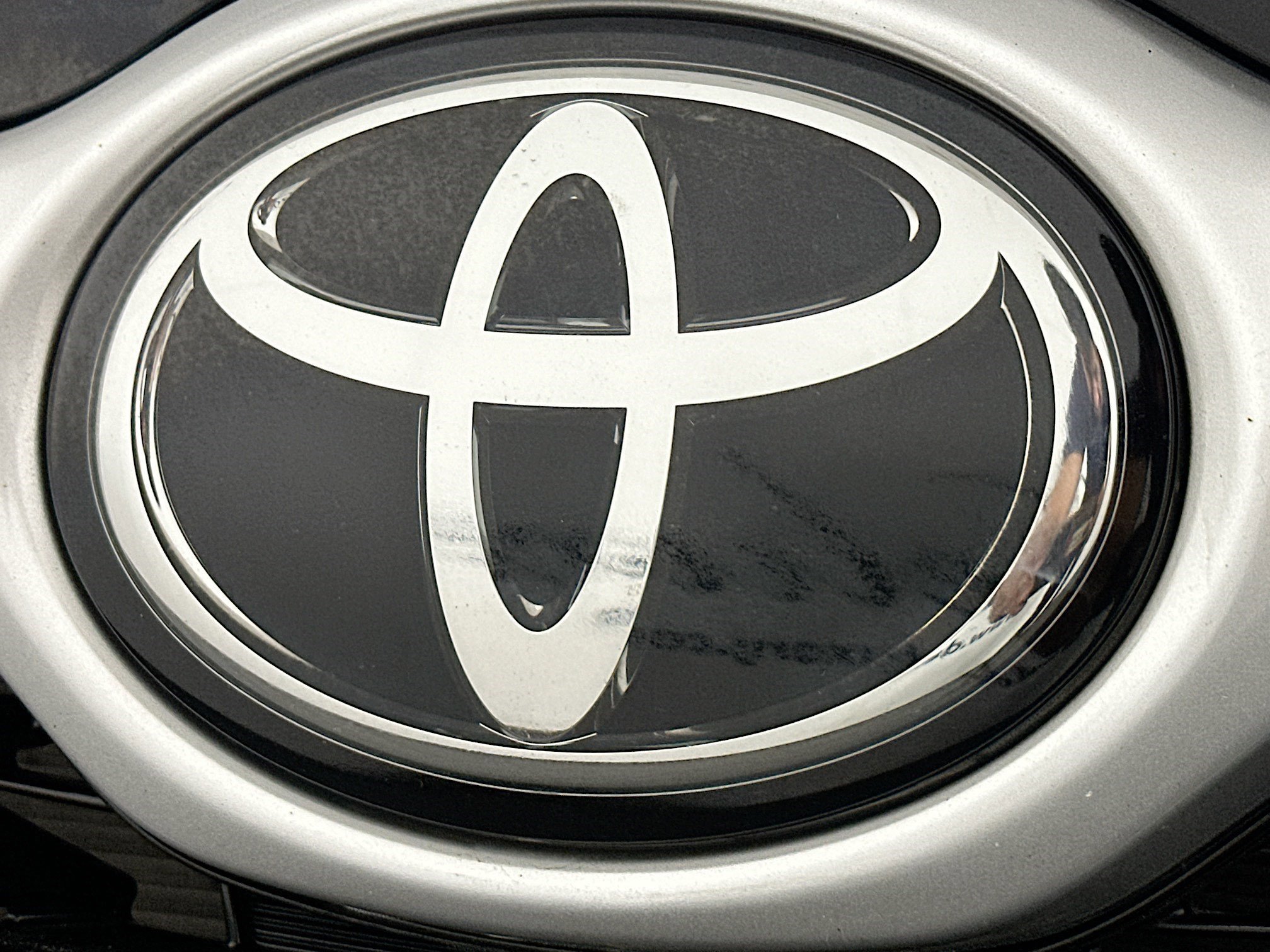 Used 2022 Toyota Highlander XLE AWD/4WD image 37