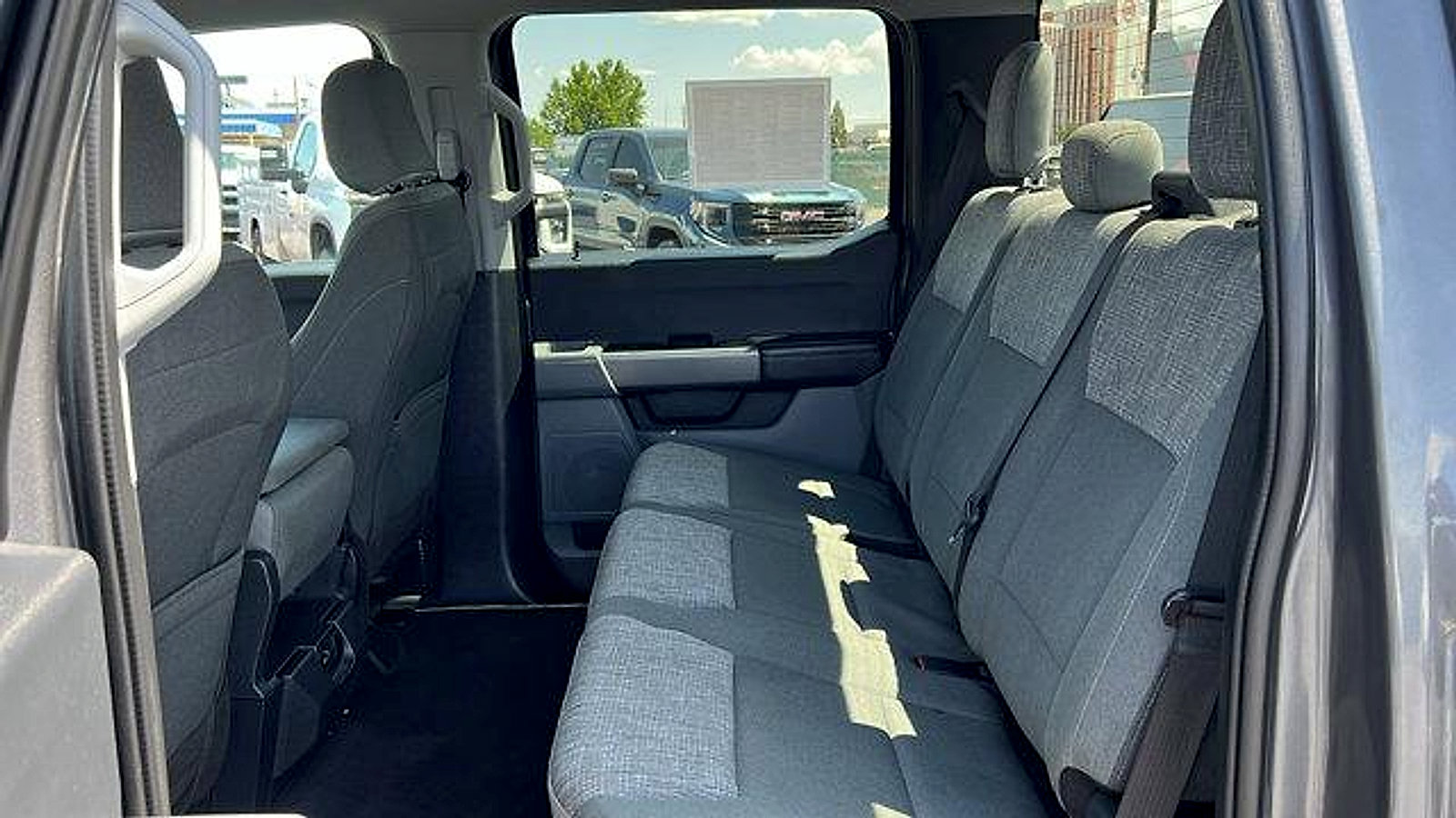 Used 2023 Ford F150 XLT image 13