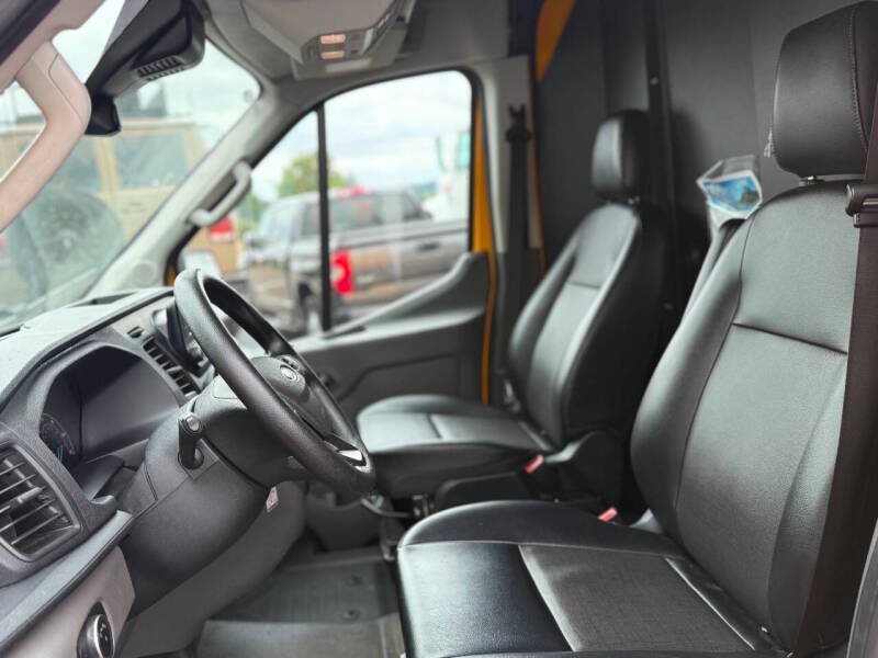 Used 2023 Ford Transit 250 148 High Roof w/ Load Area Protection Package RWD image 22