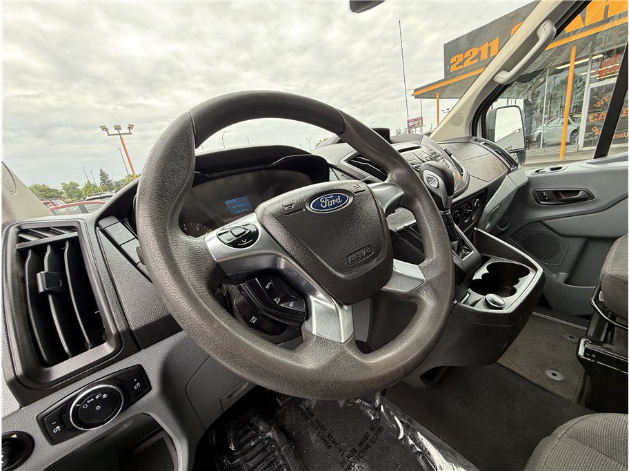 Used 2017 Ford Transit 350 XLT RWD image 19
