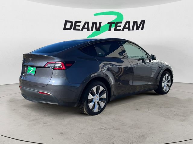 Used 2021 Tesla Model Y Long Range image 9