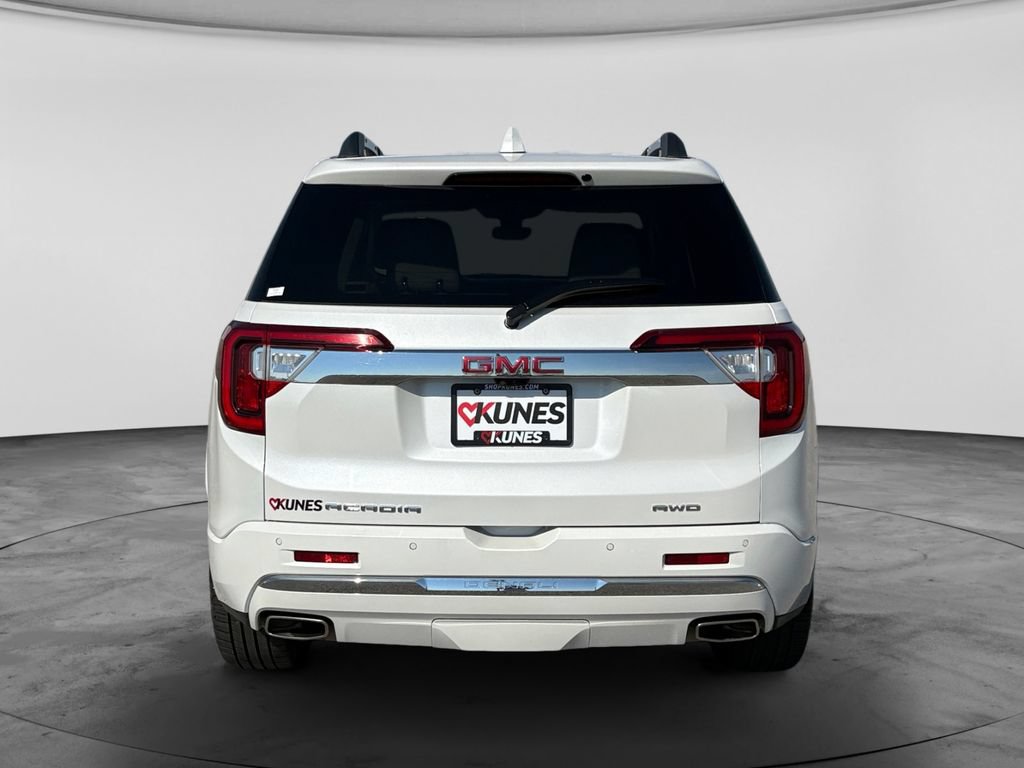 Used 2023 GMC Acadia Denali w/ Denali Ultimate Package AWD/4WD image 8