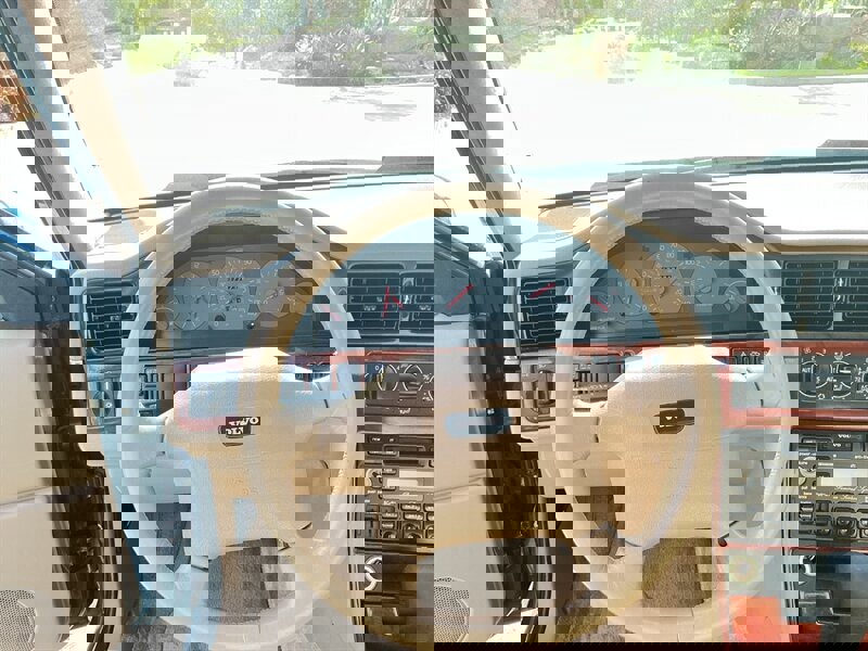 Used 1995 Volvo 960 Wagon image 19