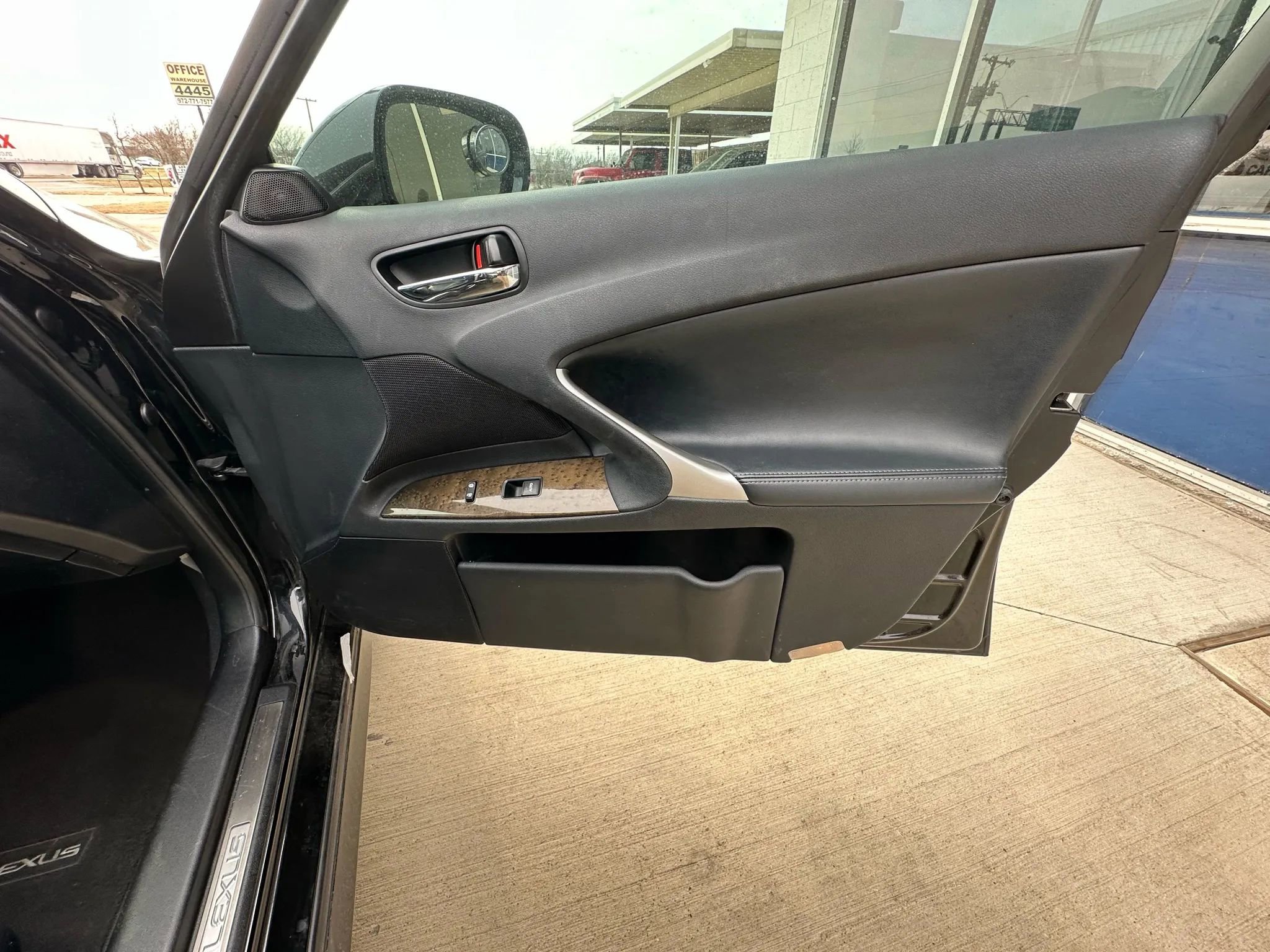 Used 2011 Lexus IS 250 AWD w/ Luxury Plus Value Edition image 29