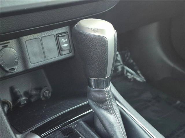 Used 2014 Toyota Corolla LE FWD image 8