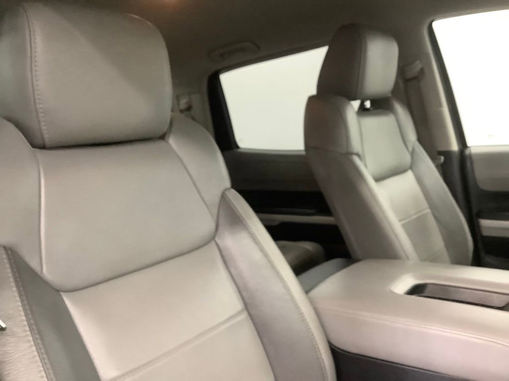 Used 2019 Toyota Tundra Limited w/ Limited Premium Package image 27