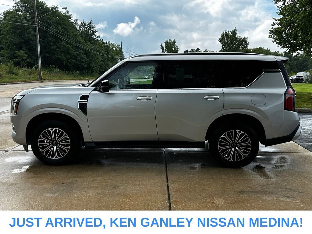 Used 2025 Nissan Armada SL w/ Captain's Chari Seat Package AWD/4WD image 6