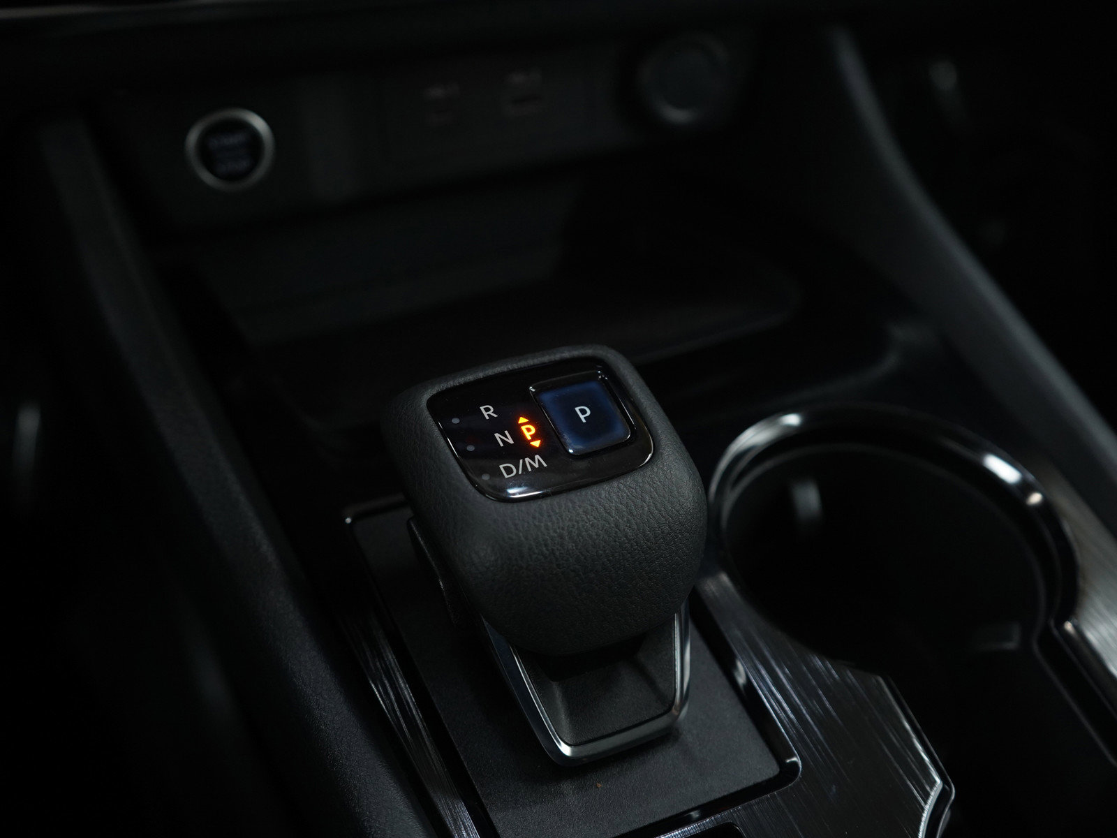 Used 2022 Nissan Rogue SV image 23