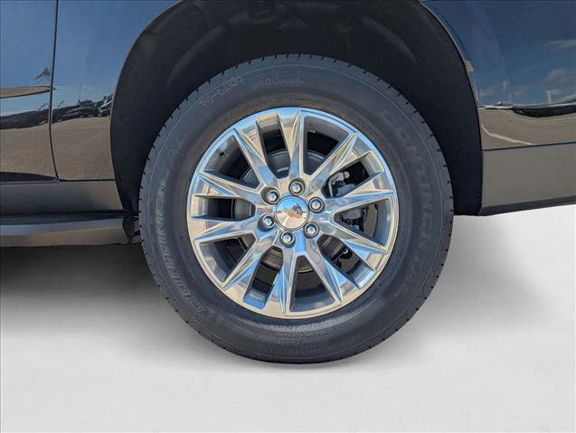 New 2026 Chevrolet Suburban Premier w/ Sun And Tow Package image 12