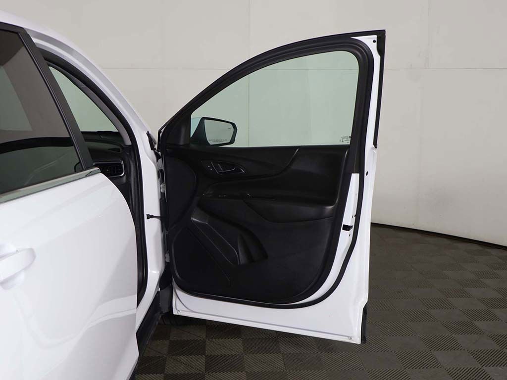 Used 2024 Chevrolet Equinox LT AWD/4WD image 18