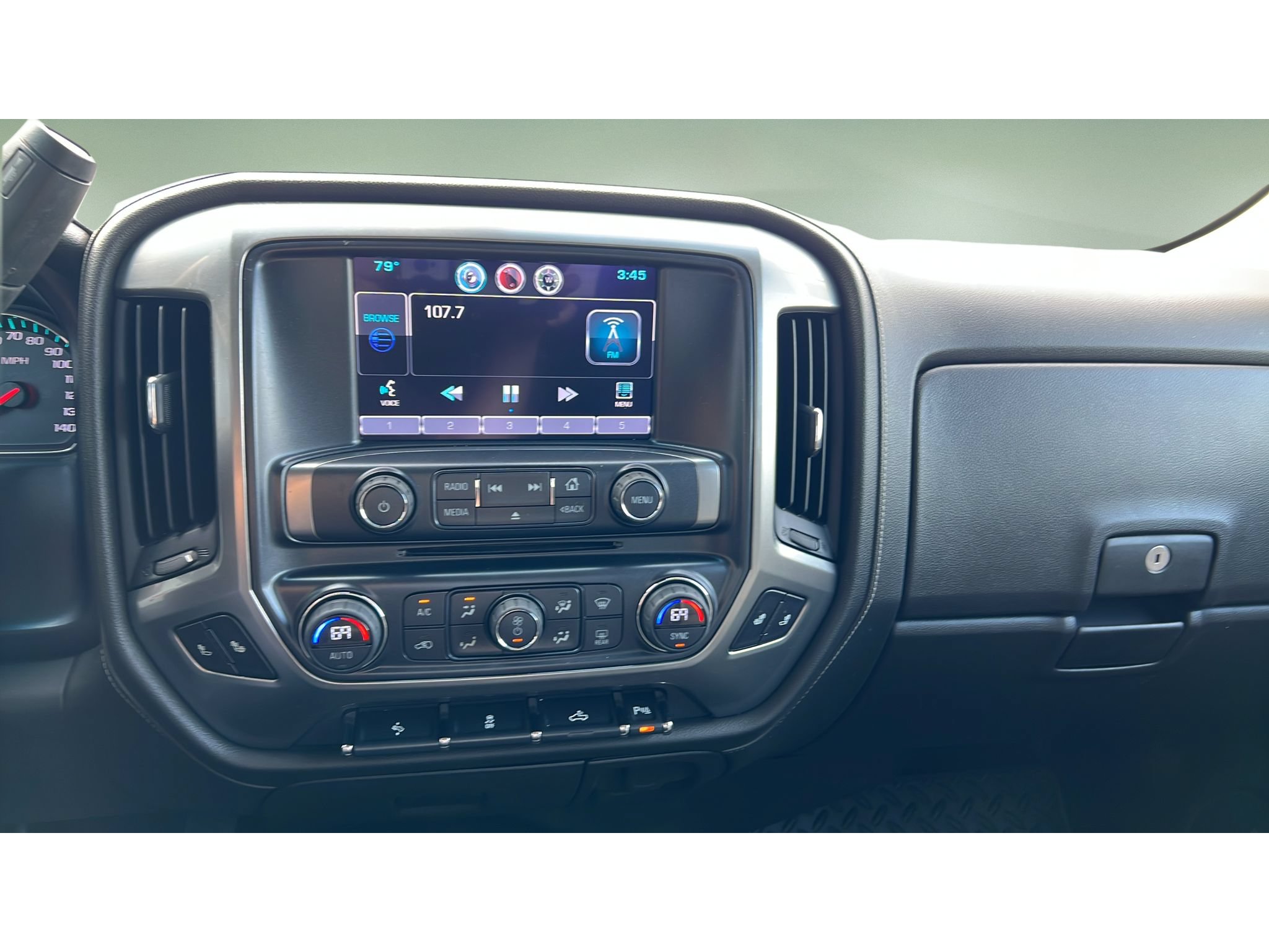 Used 2015 Chevrolet Silverado 1500 LTZ w/ LTZ Plus Package AWD/4WD image 17