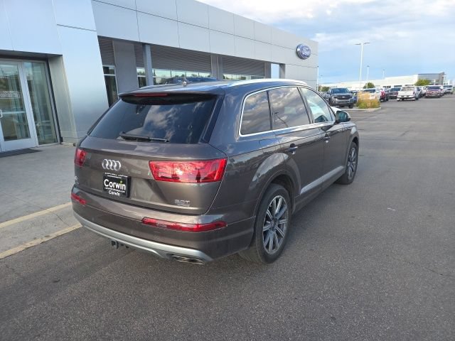 Used 2017 Audi Q7 3.0T Prestige AWD/4WD image 7