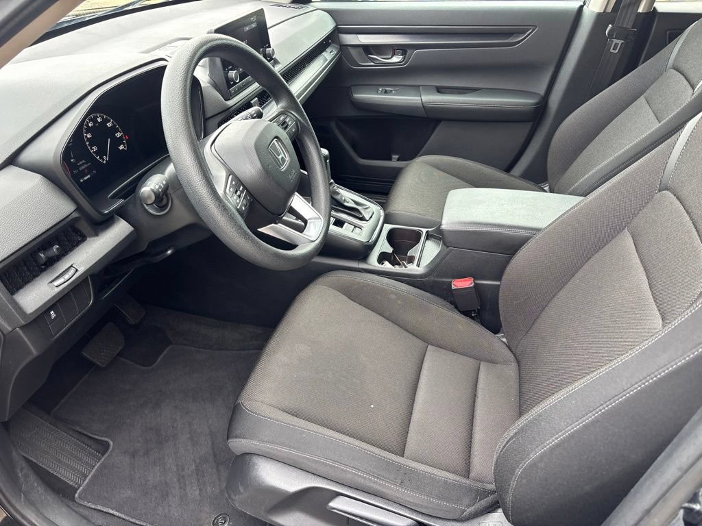 Used 2025 Honda CR-V LX image 9