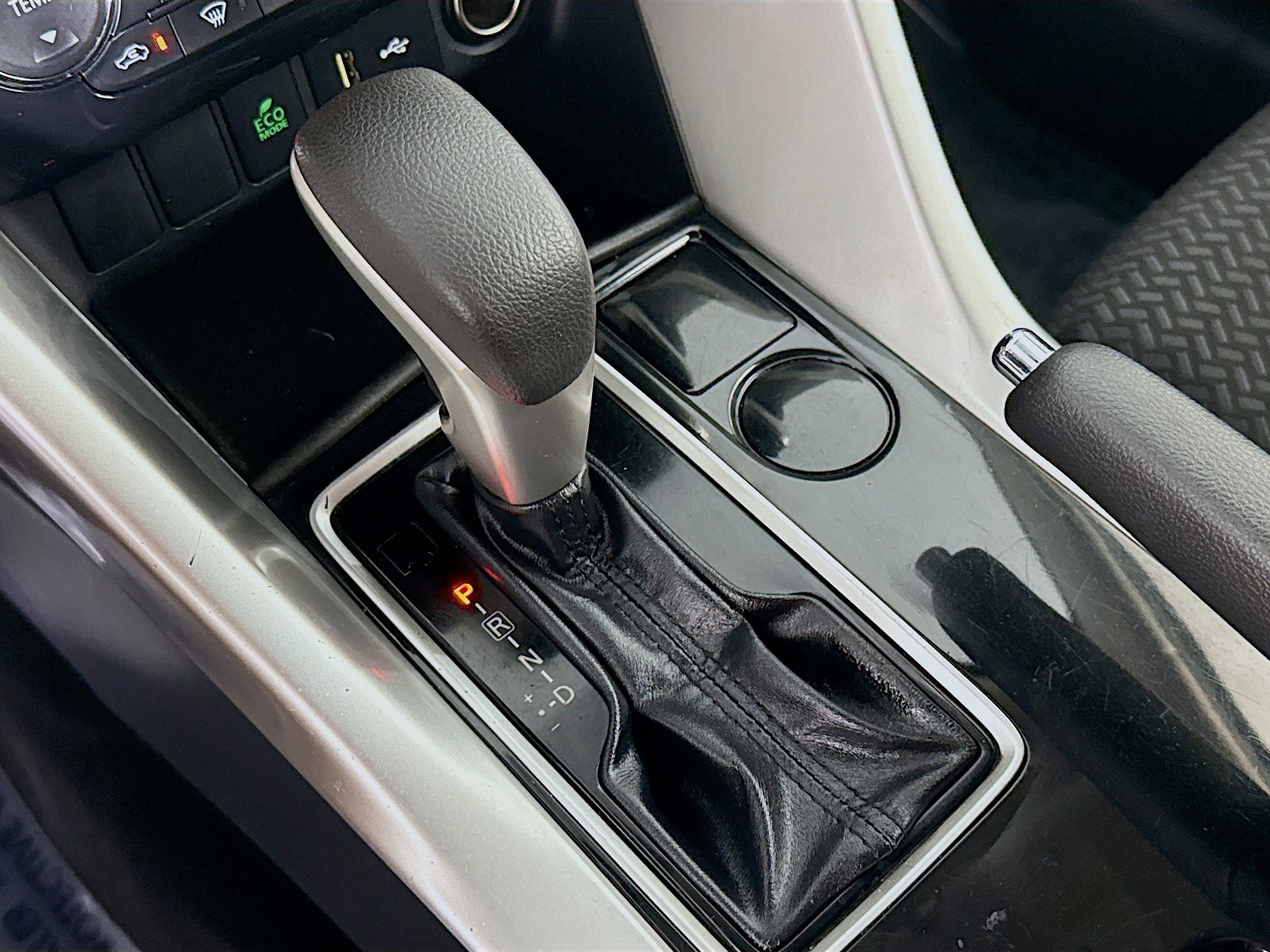 Used 2020 Mitsubishi Eclipse Cross ES image 20