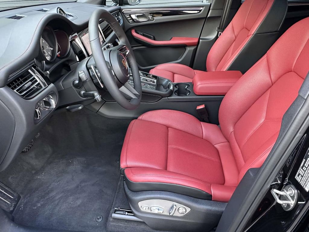 New 2026 Porsche Macan S image 20