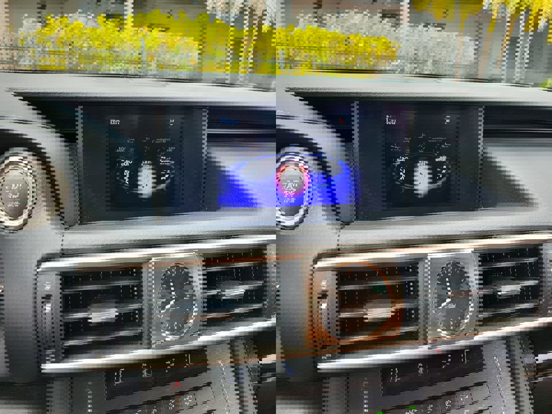 Used 2019 Lexus IS 300 w/ Premium Package image 24