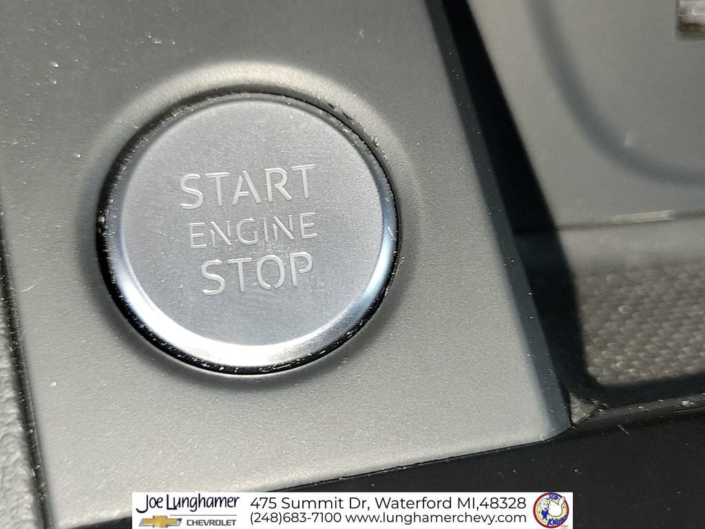 Used 2021 Audi A4 2.0T Premium w/ Convenience Package AWD/4WD image 19