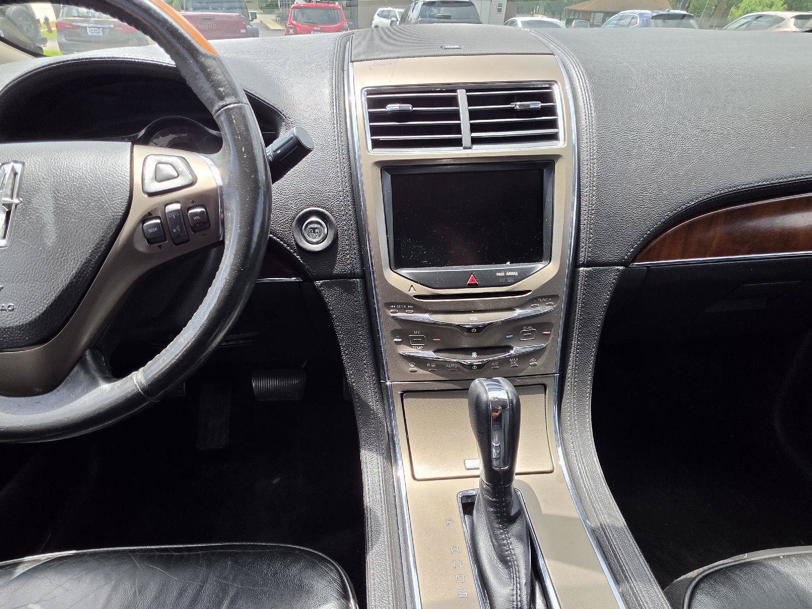 Used 2013 Lincoln MKX AWD image 15