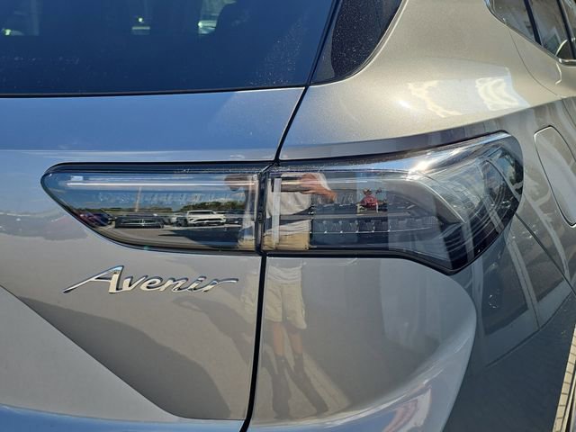 New 2026 Buick Envision Avenir image 8