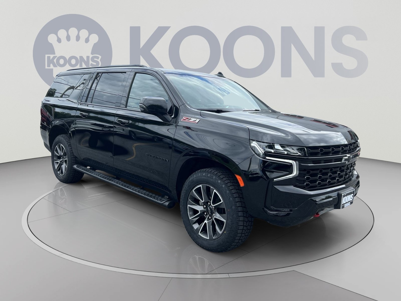 Used 2023 Chevrolet Suburban Z71 w/ Luxury Package AWD/4WD image 10