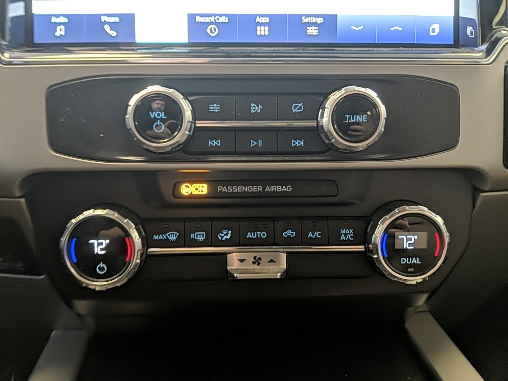 Certified 2022 Ford F350 Lariat image 21